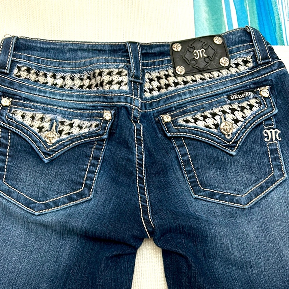 Miss Me jeans size 31 midrise skinny, inseam 31
